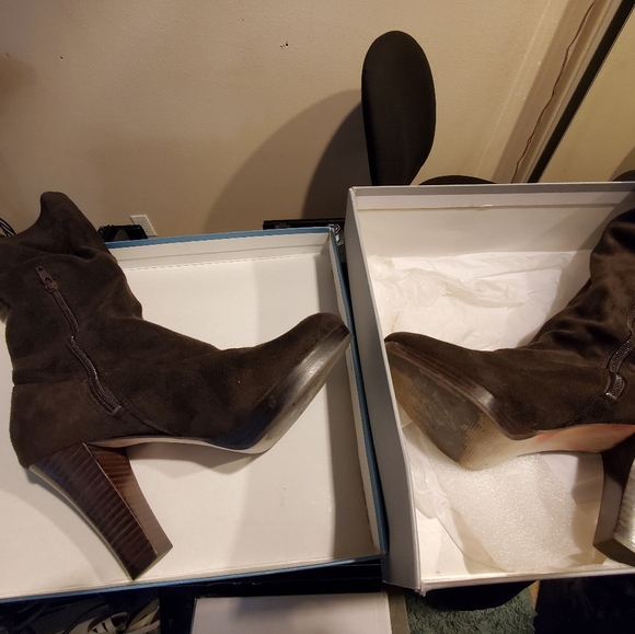 Nine West Dark Brown high boots size 7 - Picture 8 of 9